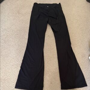 Black Flared Yoga Pants with runching.